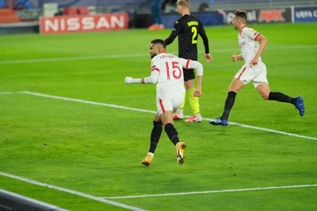 Sevilla FC 3-2 Krasnodar: Contra viento y marea para llenar el tanque de moral