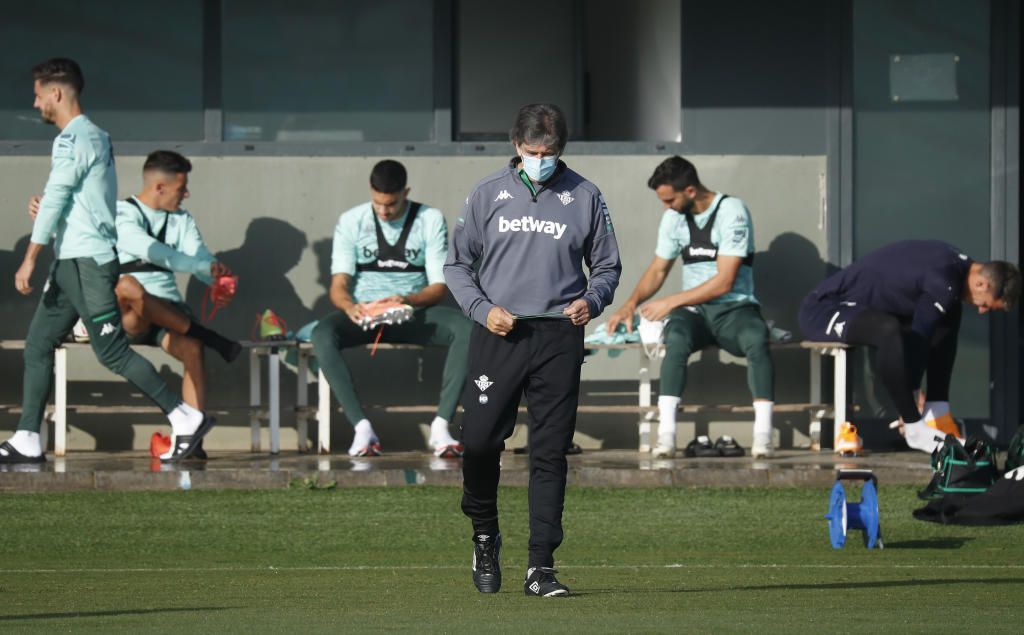 Tello vuelve con el grupo y estará disponible ante el Barça