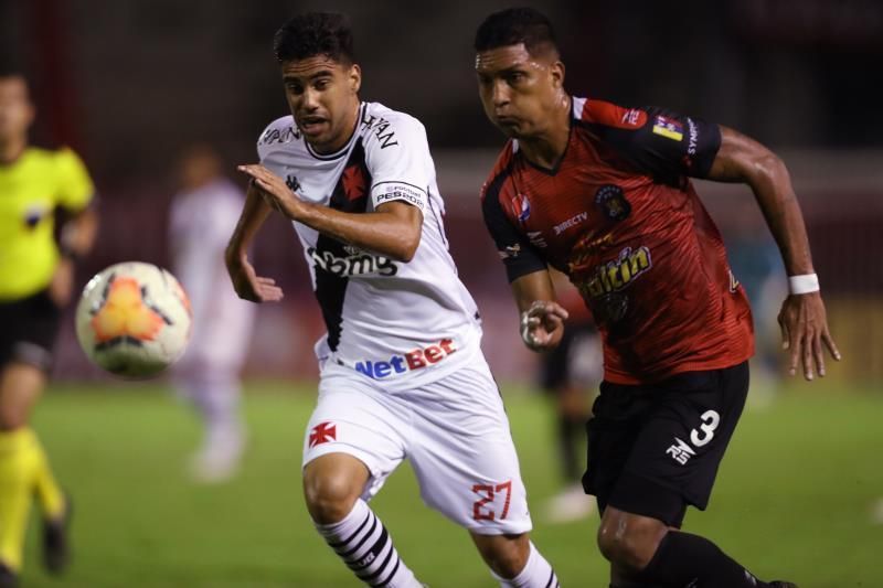 0-0. Vasco enfrentará a Defensa y Justicia en los octavos de la Sudamericana