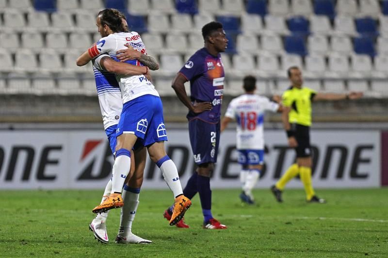 2-1. La Católica de Chile remonta y en octavos chocará con los uruguayos del River Plate