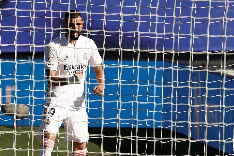 El Real Madrid regresa al trabajo con Benzema entre el césped y el gimnasio