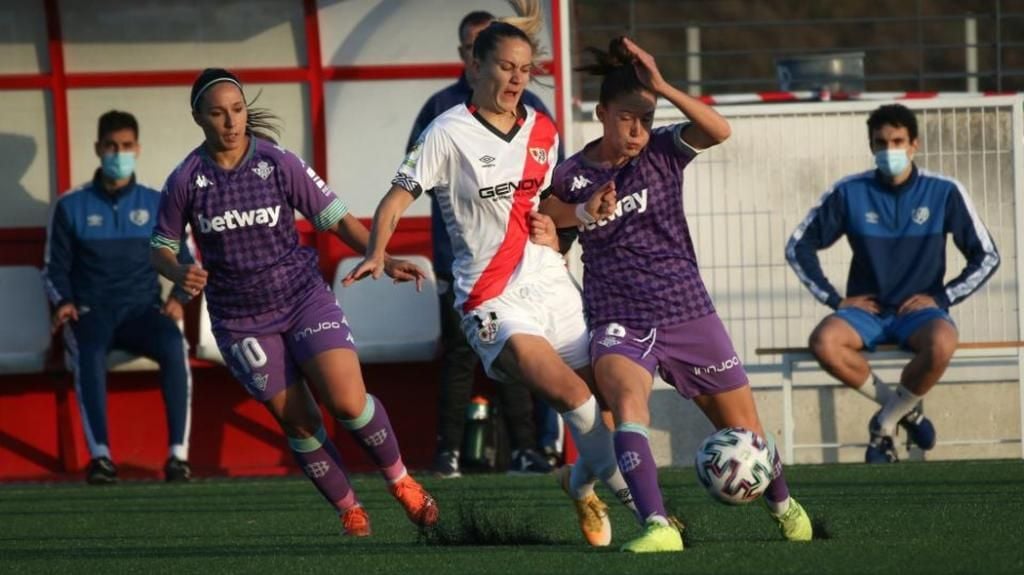 Rayo Vallecano 1-0 Betis Féminas: Madrid, terreno 'perimetrado' para las béticas