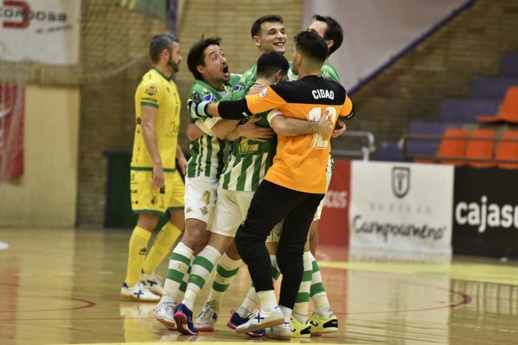 (3-7) El Betis Futsal remonta ante el Jaén Paraíso Interior en un gran final