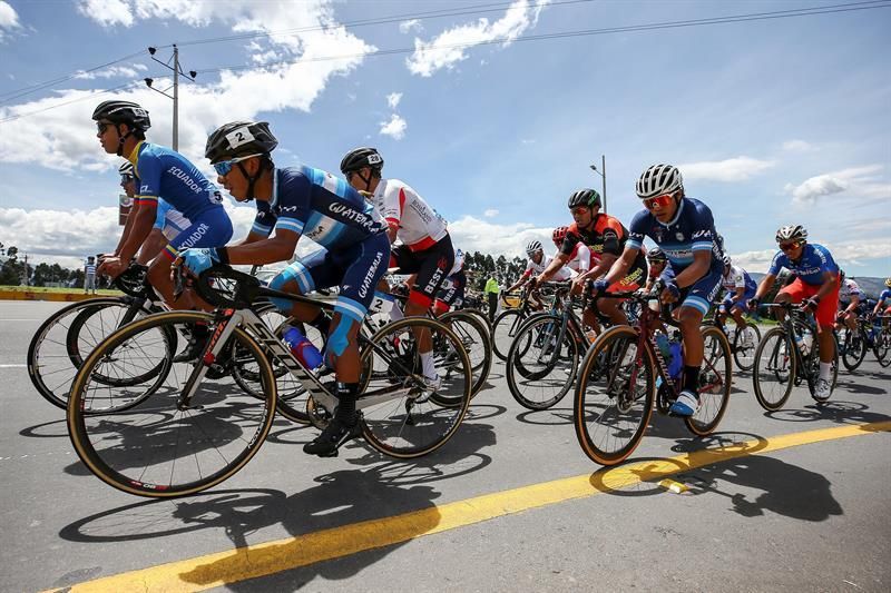 Byron Guamá repite triunfo al ganar la tercera etapa de la Vuelta a Ecuador