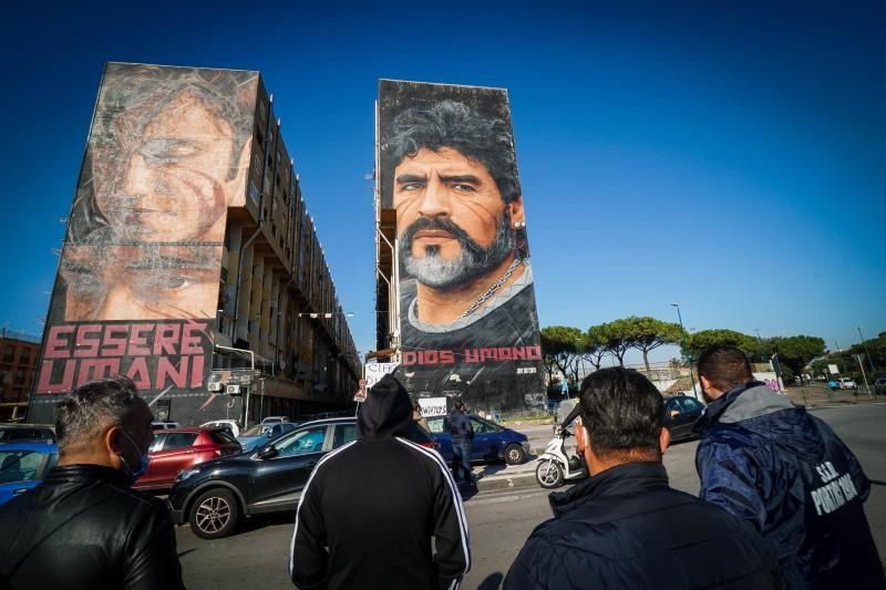 Maradona ya es un santo en los pesebres de Nápoles