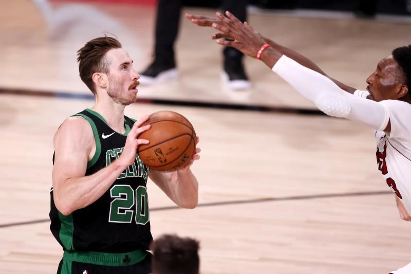 Hornets cierran la firma y traspaso de Gordon Hayward; dan de baja a Batum