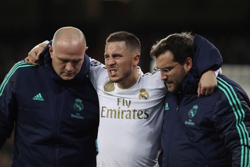 El médico de la selección de Bélgica relaciona las lesiones de Hazard, baja contra el Sevilla, con el estrés