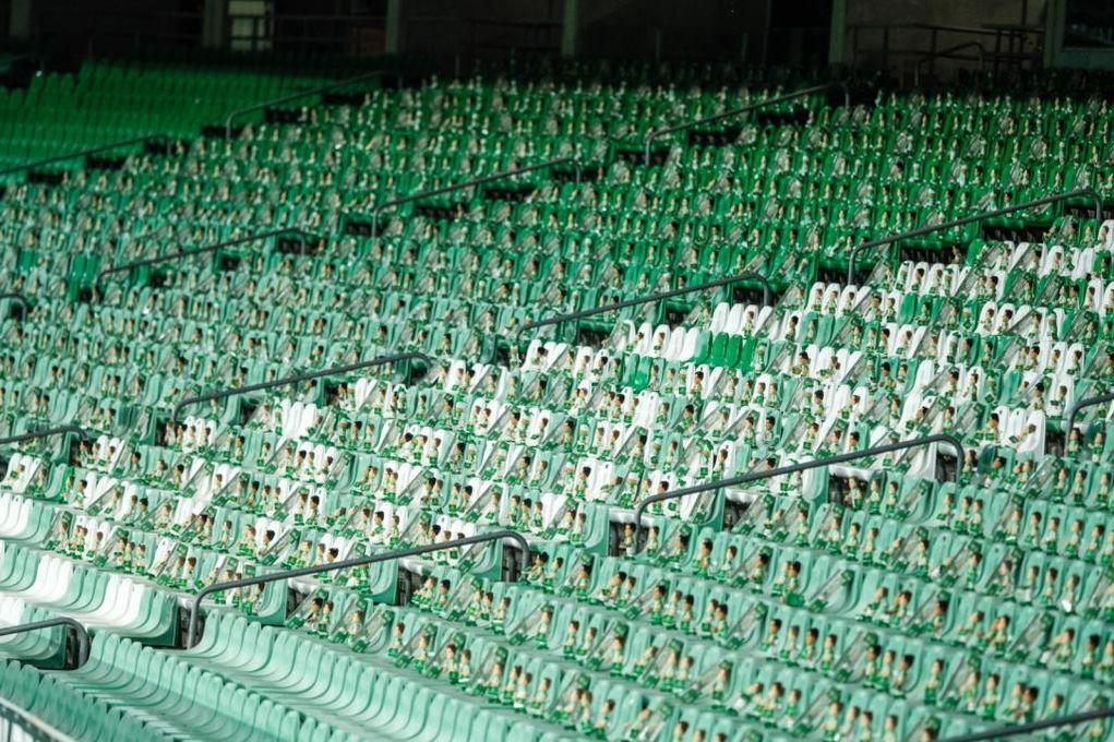 Solidarios 'espectadores' de lujo en el Villamarín