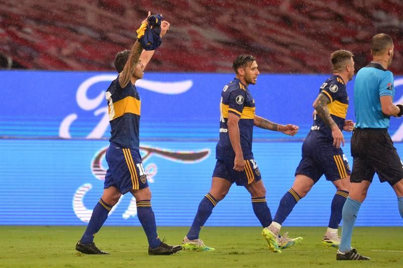 0-1. Tevez acerca a Boca a cuartos con un gol dedicado a Maradona