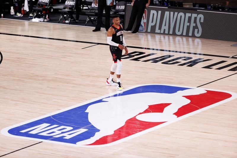 Rockets cumplen el deseo de Westbrook y lo traspasan a los Wizards por Wall