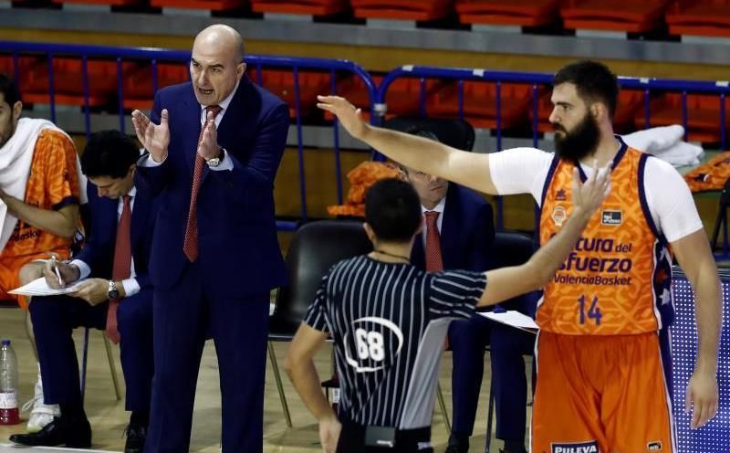 Un Valencia de bajón defiende su sitio en el 'top 8' ante el Efes