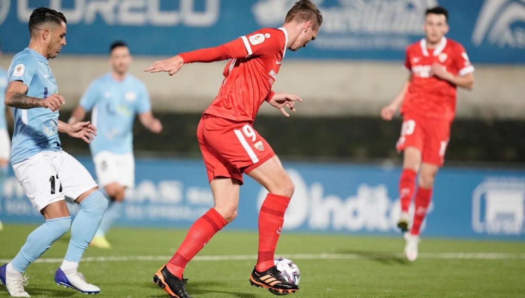 De Jong: "Necesitábamos jugar bien y ganar"