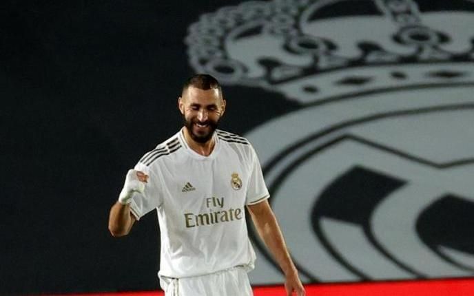 "Benzema es el mejor delantero francés de toda la historia"