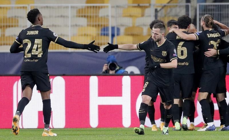 Junior, con permiso del club, se ausenta