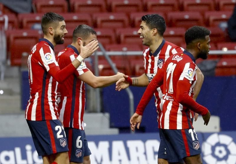 3-1. Suárez y Costa reactivan al Atlético