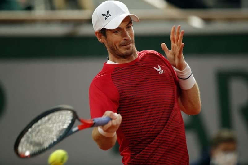 Andy Murray vuelve a la competición con victoria