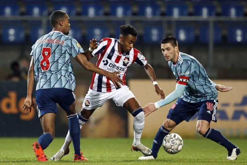 El Ajax se proclama campeón de invierno en la Eredivisie