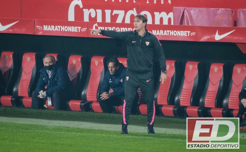 Lopetegui, sobre Emery, su futuro, el mercado y el estilo: "Nunca echo el equipo atrás"