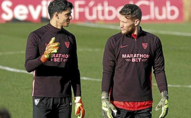 La afición del Sevilla apuesta por reforzar la portería