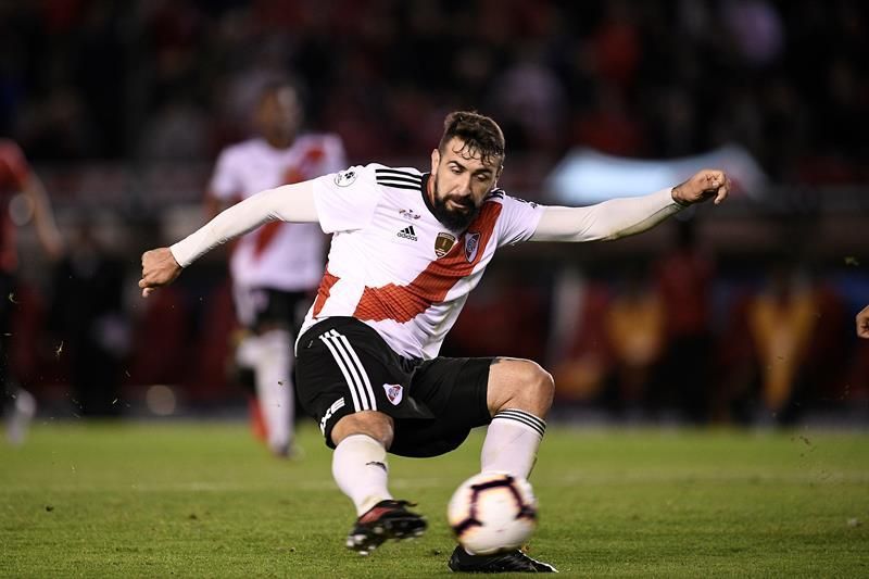 El delantero de River Plate Lucas Pratto será cedido al Feyenoord