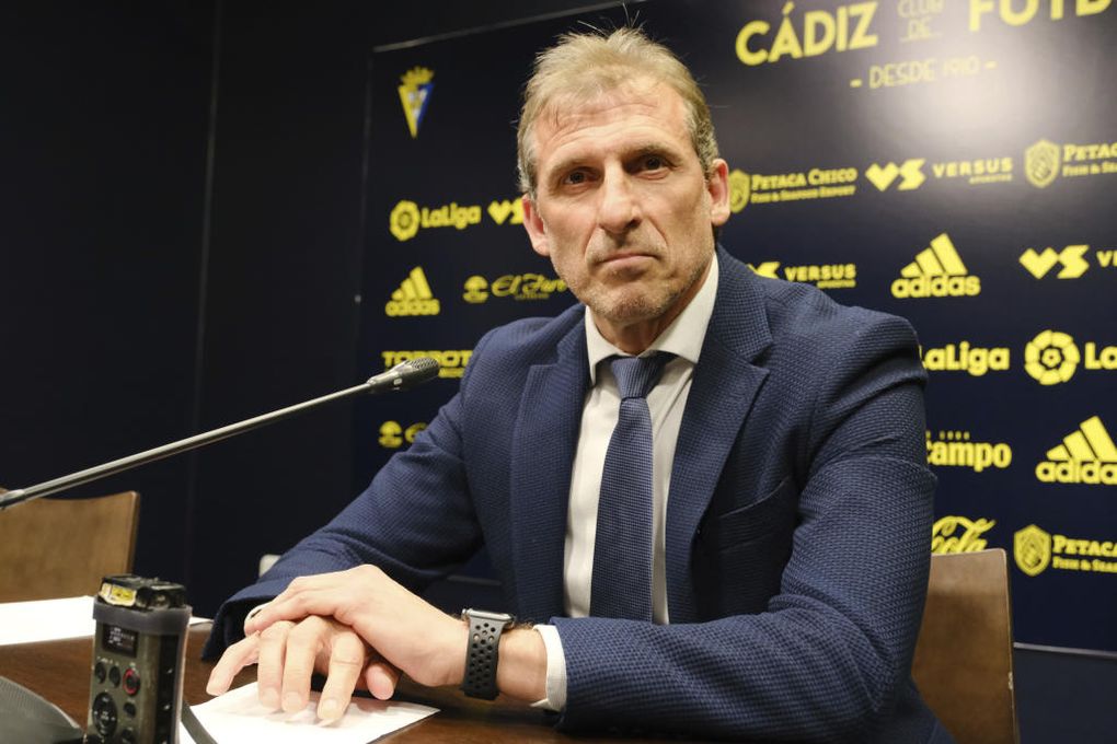 Óscar Arias deja de ser el director deportivo del Cádiz