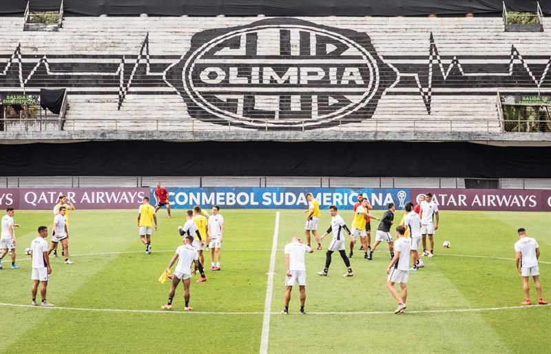 La cancha de Olimpia acogerá la semifinal aplazada entre Coquimbo y Defensa y Justicia