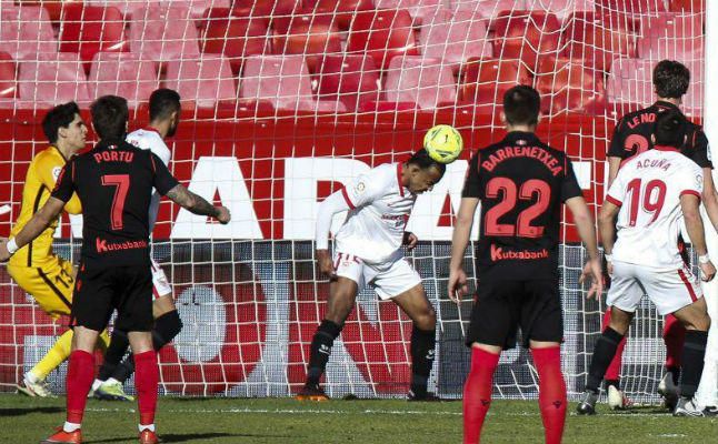 Koundé: "Todo el mundo puede cometer errores, pero hemos sabido resolverlos"