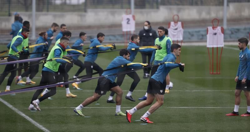 El Athletic pendiente de Yuri y Yeray para la Supercopa