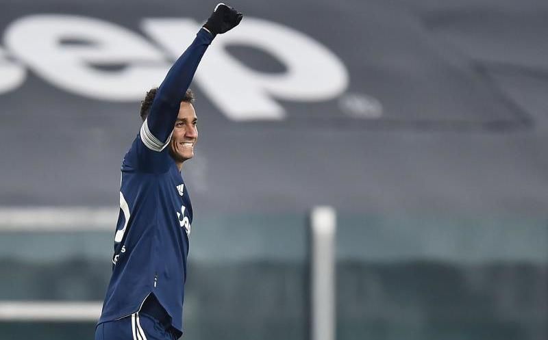 Danilo, Ramsey y Cristiano lanzan a una gris Juventus