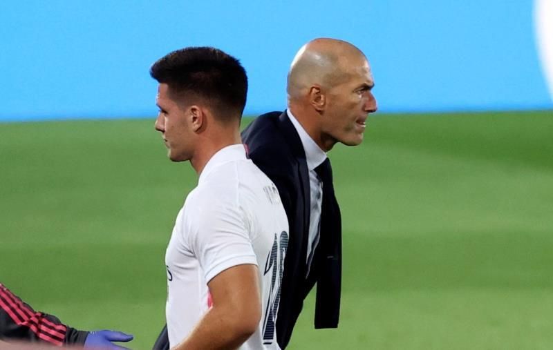 Zidane no da por perdido a Jovic