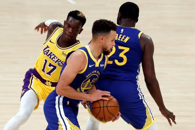 113-115: Curry se impone a James y los Warriors sorprenden a los Lakers