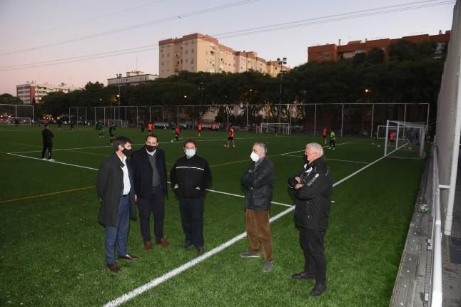 El Ayuntamiento concluye las obras y pone en servicio un nuevo campo de césped artificial del C. D. Andalucía Este