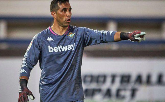 El Colo Colo tratará de convencer a Bravo para que rescinda con el Betis