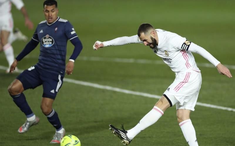 Olaza, baja de última hora frente al Betis por "motivos sanitarios"