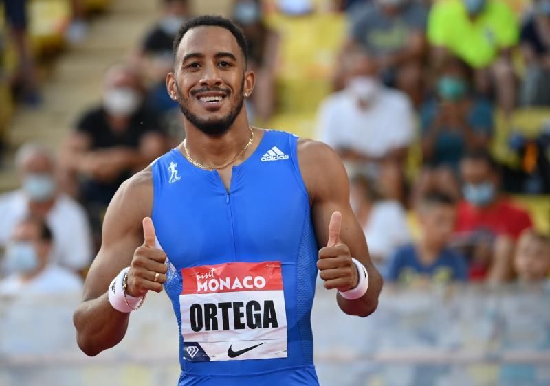 Ortega anuncia un programa de ocho citas en pista cubierta