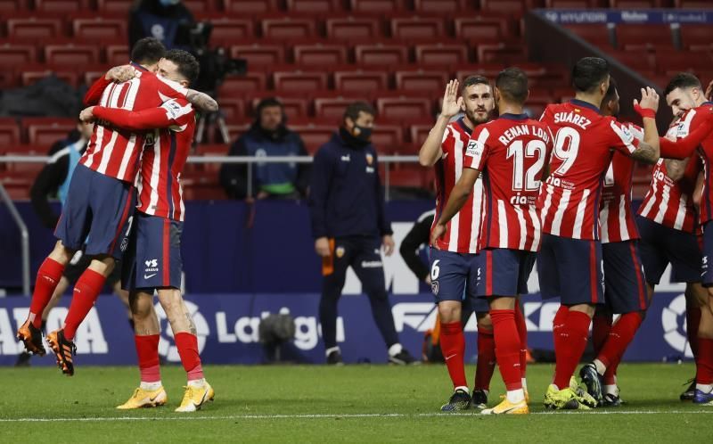 El Atlético y Luis Suárez prolongan su marcha triunfal