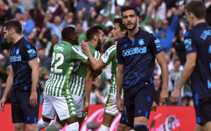 El Betis encara ya la eliminatoria de Copa con el viento a favor y mirando a la enfermería