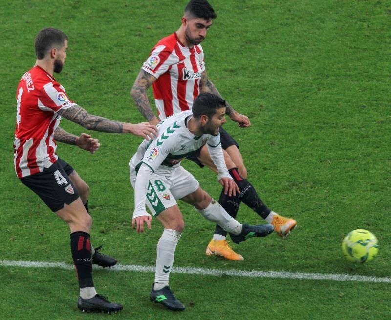 El Elche afronta con urgencias el cierre del mercado de fichajes