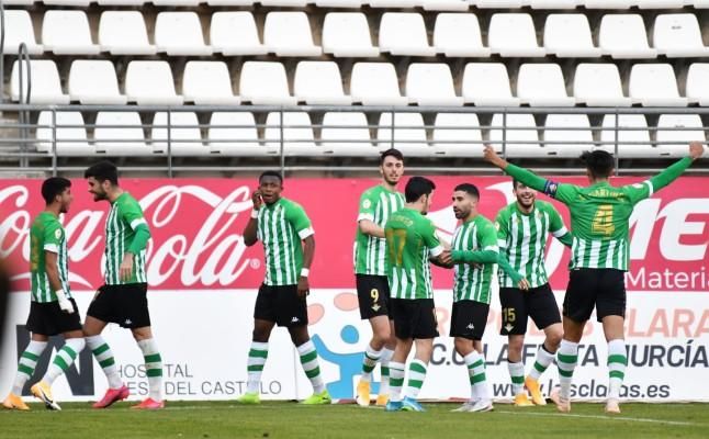 Altas y bajas en un frenético mercado invernal del Betis Deportivo