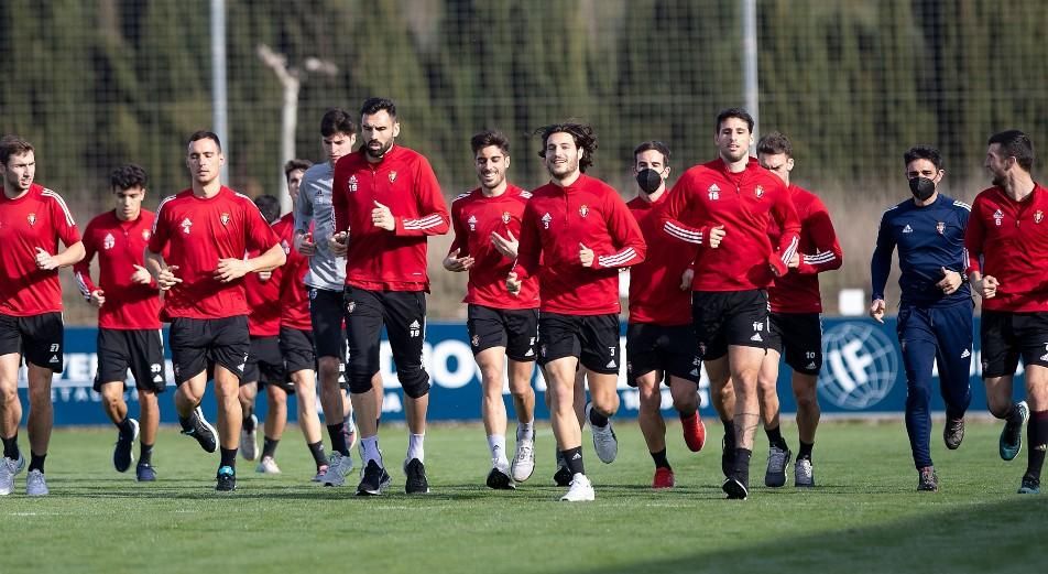 Otras dos bajas de peso en Osasuna ante el Betis