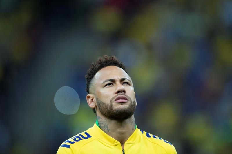Neymar apoya al Santos, le critican en redes y responde: "Sou 'peixao'... al carajo"