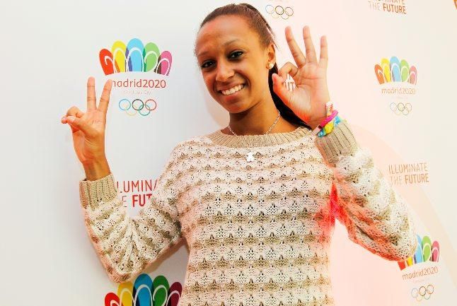 Peleteiro regresa tras once meses en Karlsruhe, donde el sevillano Kevin López vuelve a la carga