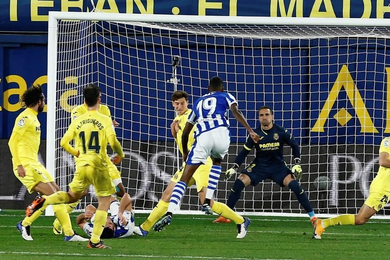 1-1. Un gol en el m.93 de Isak neutraliza el tempranero gol de Parejo