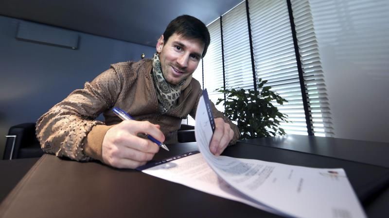 El Barcelona niega que haya filtrado el contrato de Messi y demandará a 'El Mundo'