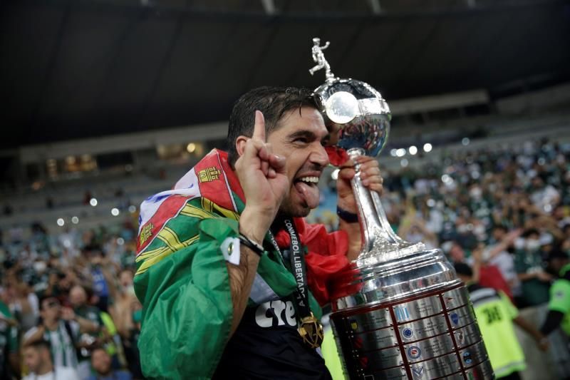 La Libertadores encumbra a un técnico portugués por segundo año consecutivo