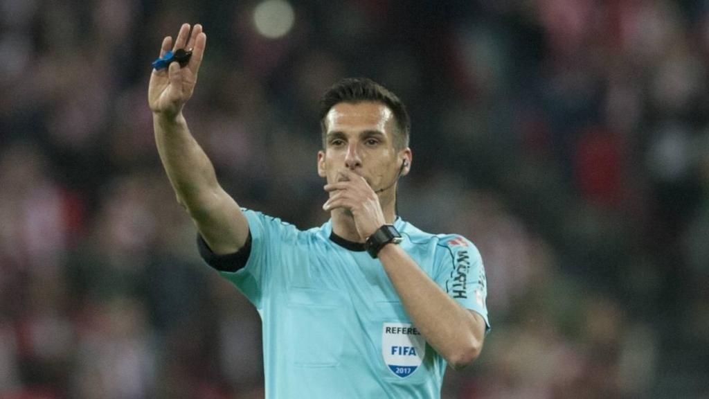 El Almería-Sevilla FC cambia a última hora de árbitro