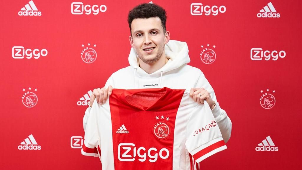 El Ajax se tira de los pelos: Idrissi, por delante de su fichaje estrella