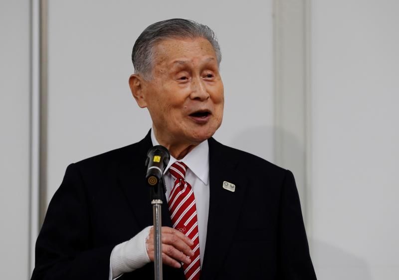 El presidente de Tokio 2020 se disculpa públicamente por comentarios sexistas