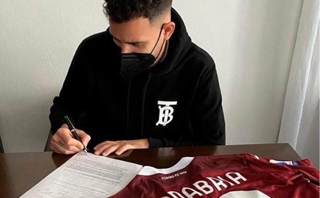 "Sanabria es un delantero moderno"