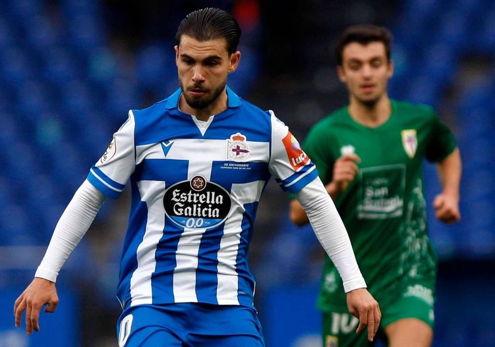 La compleja situación del sevillista Lara en el Deportivo